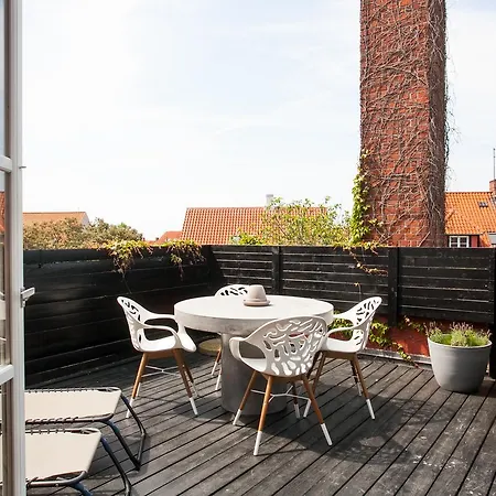 Hotel B4U Bed & Breakfast Ronne