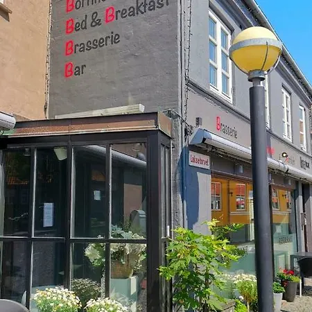 Hotel B4U Bed & Breakfast Hotel